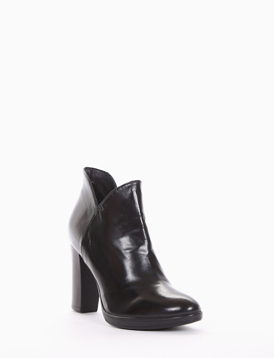 High heel ankle boots heel 10 cm black leather