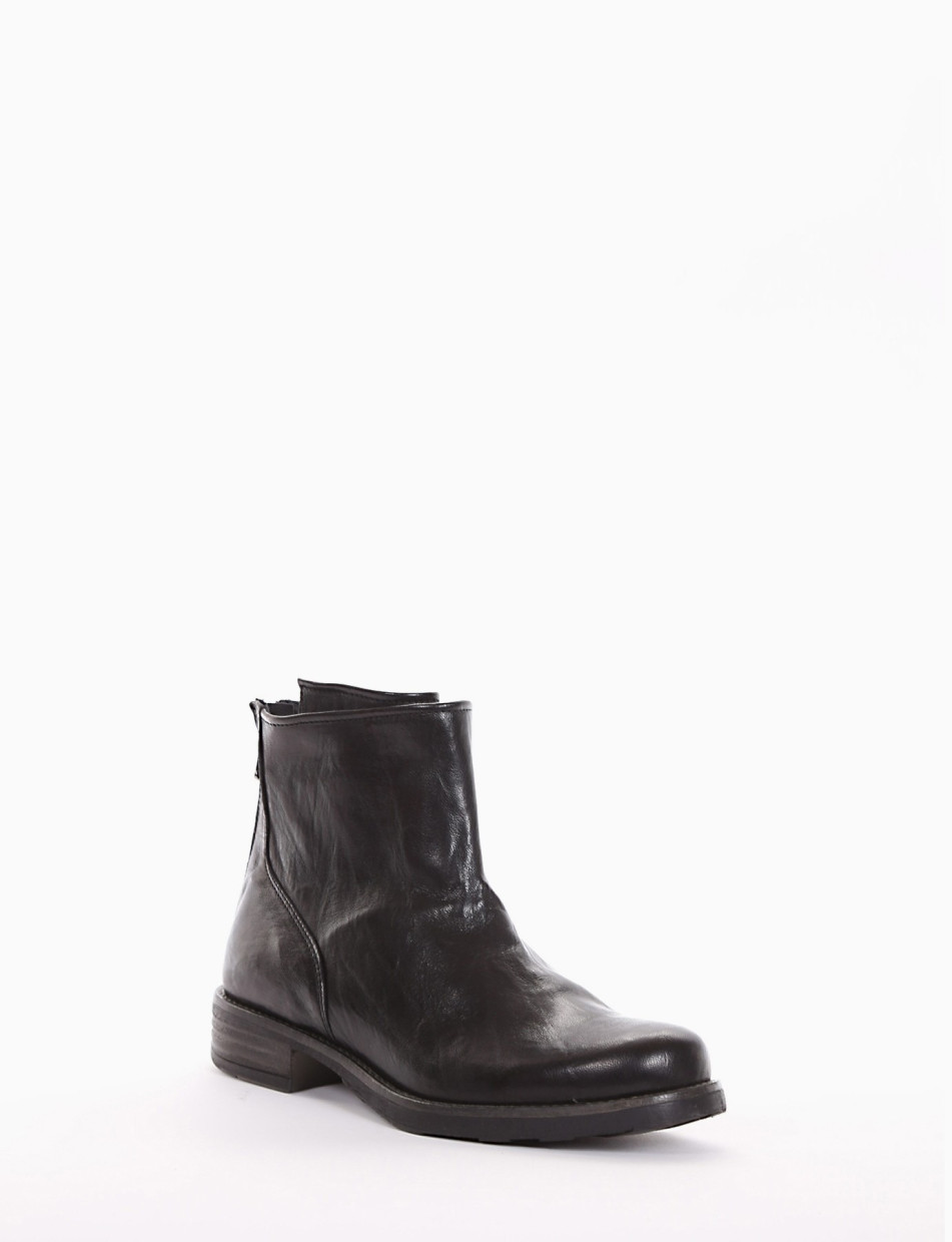 Low heel ankle boots heel 2 cm black leather