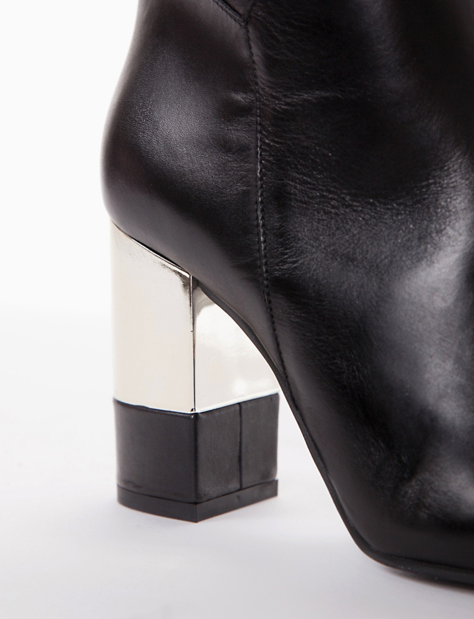 High heel boots heel 8 cm black leather