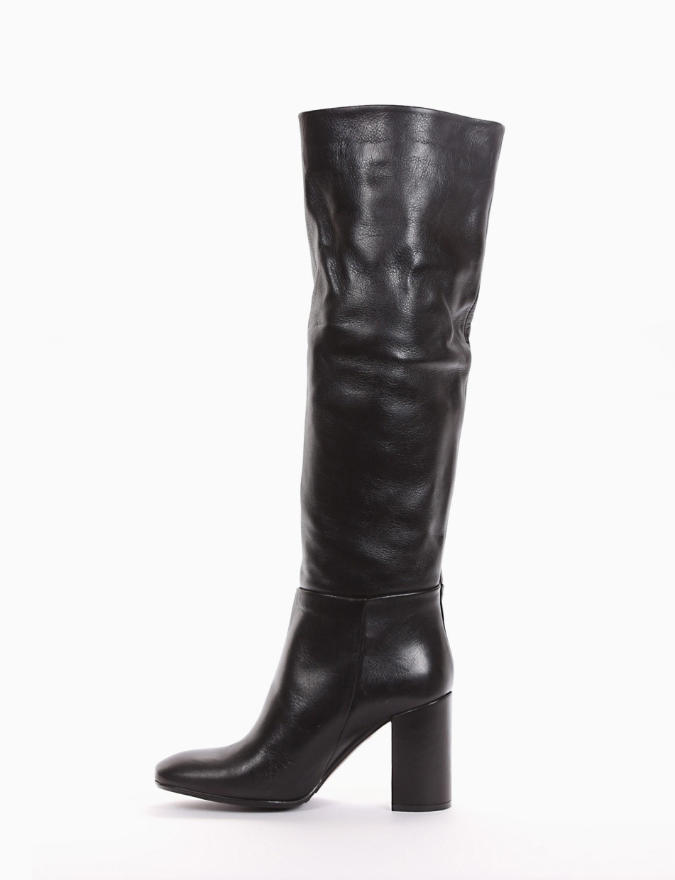 High heel boots heel 8 cm black leather