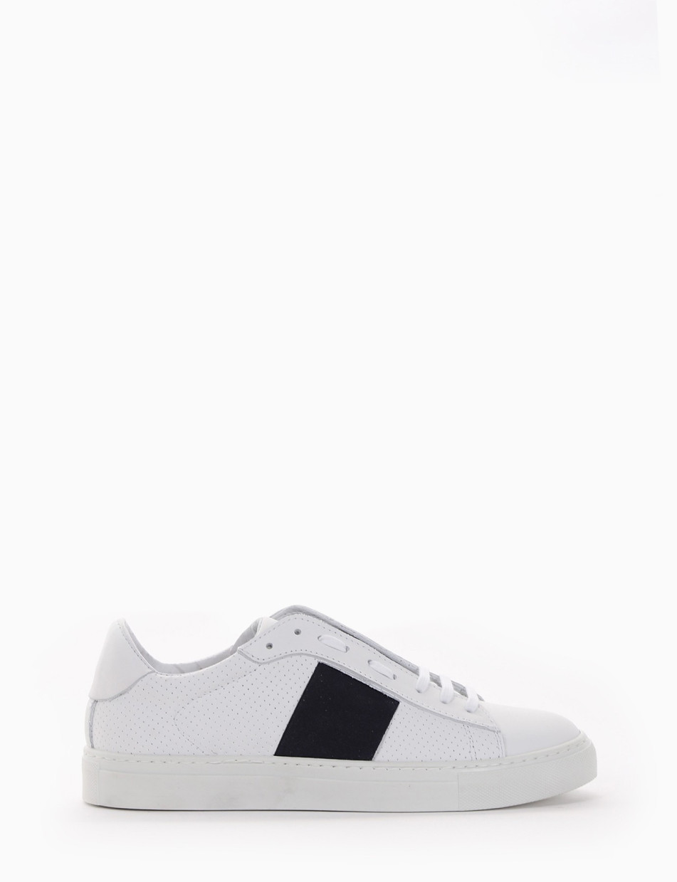 Sneakers white leather