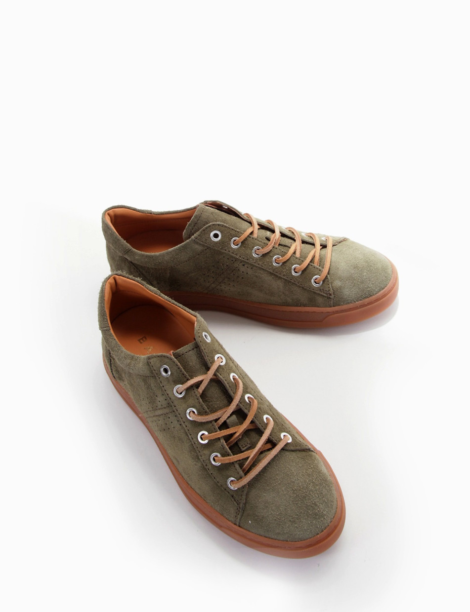 Sneakers green chamois