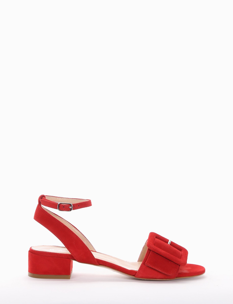 Low heel sandals heel 3 cm red chamois