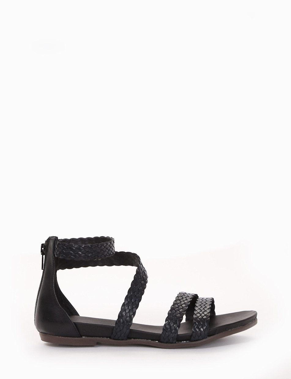 Low heel sandals heel 1 cm black leather