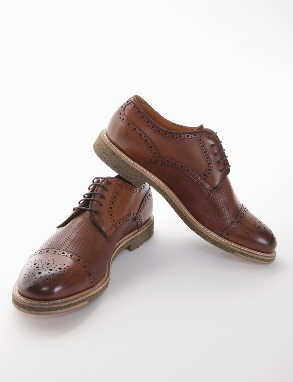 Lace-up shoes heel 2 cm brown leather