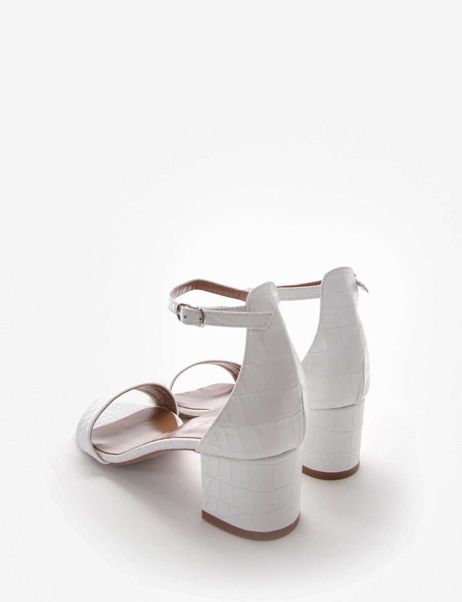 High heel sandals heel 5 cm white coconut