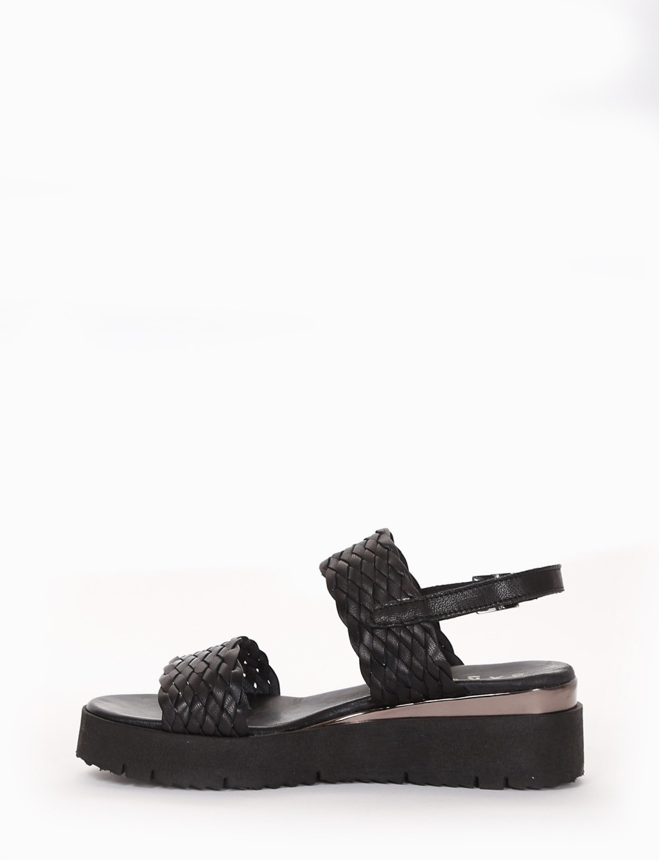 Wedge heels heel 3 cm black leather