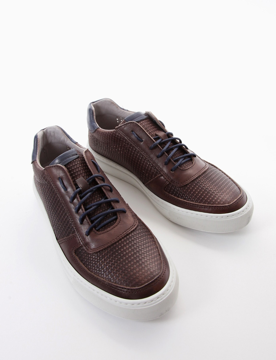 Sneakers dark brown leather