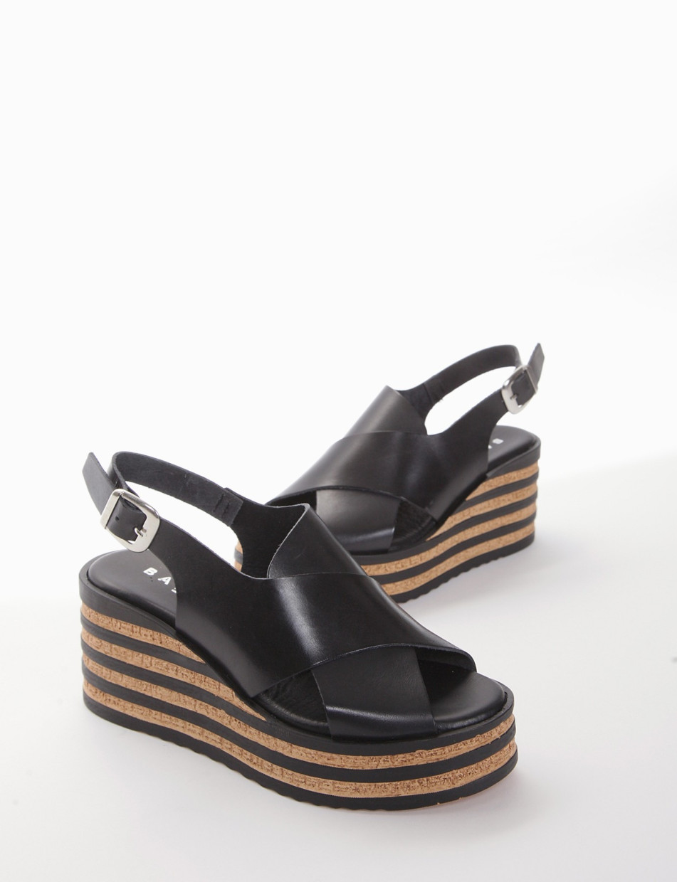 Wedge heels heel 8 cm black leather