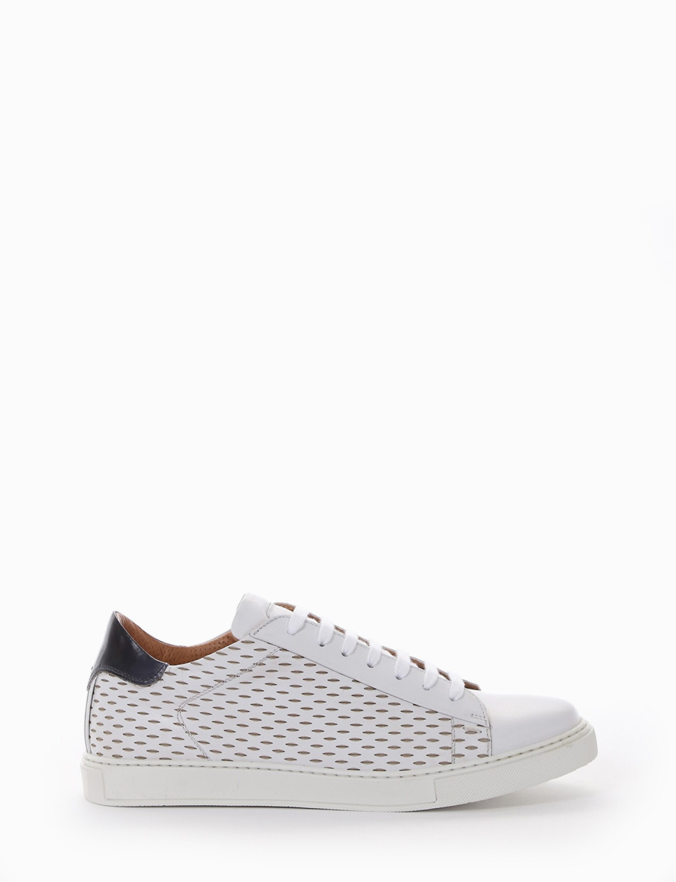 Sneakers white leather