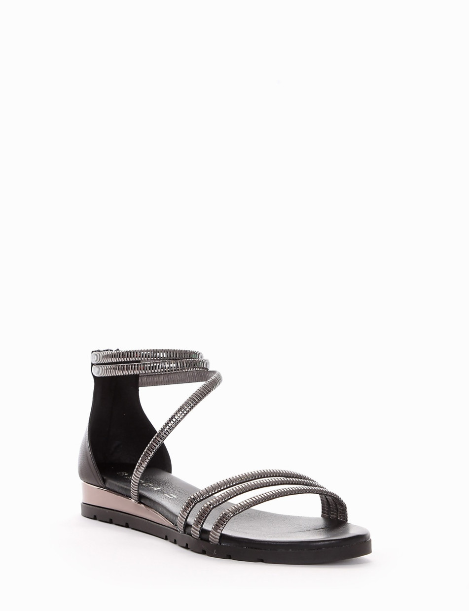 Low heel sandals heel 2 cm black leather