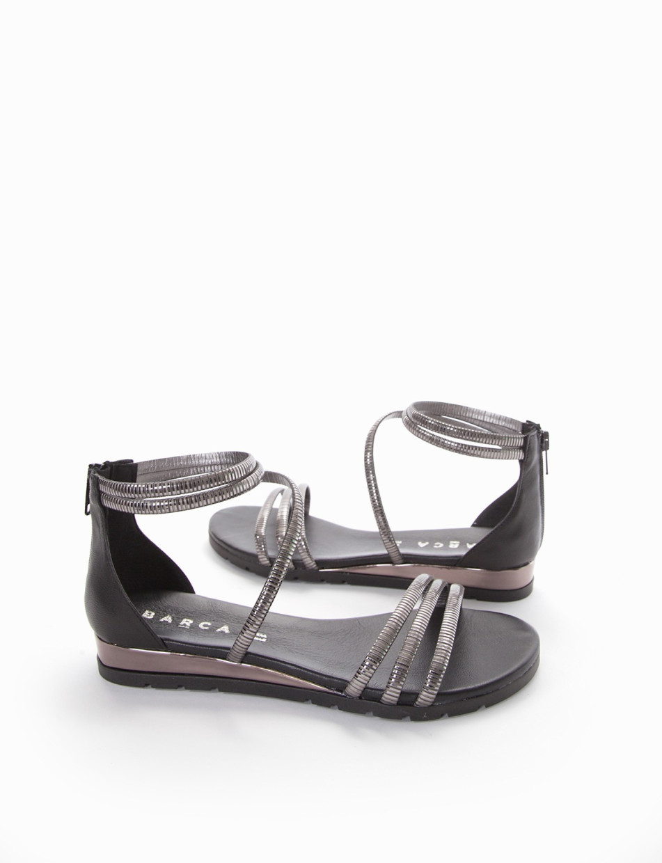 Low heel sandals heel 2 cm black leather