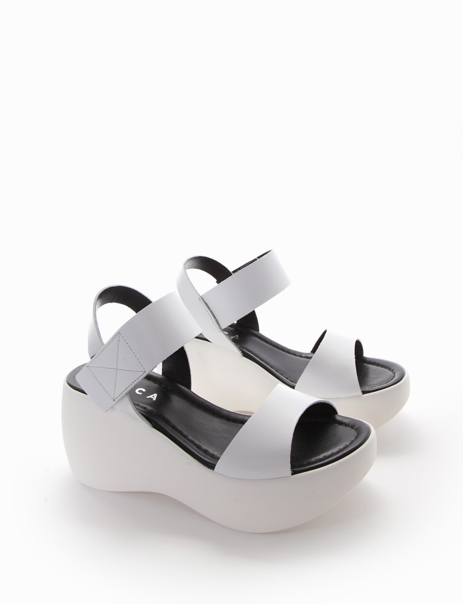 Wedge heels heel 8 cm white leather