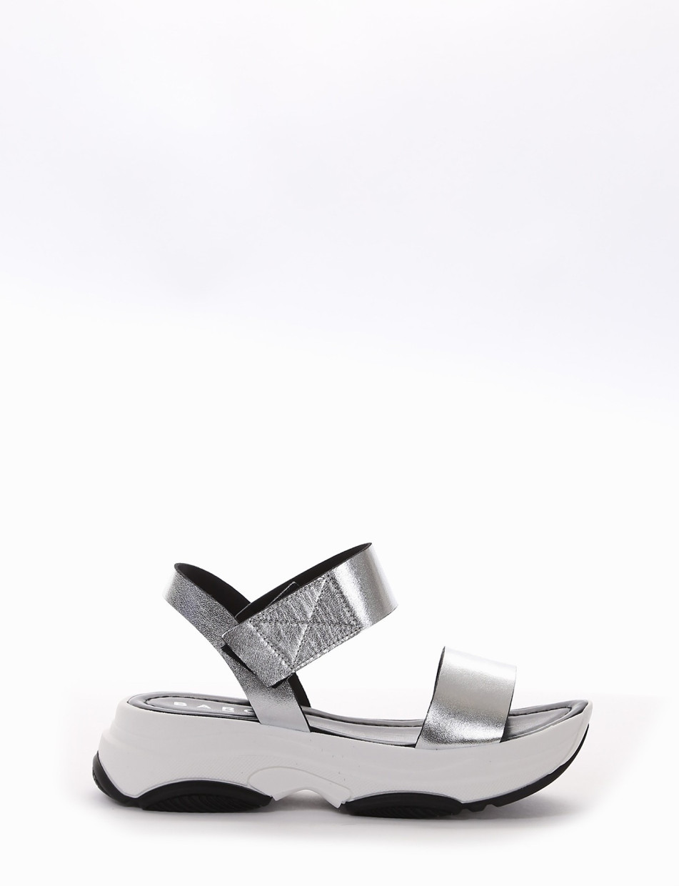 Wedge heels heel 3 cm silver leather