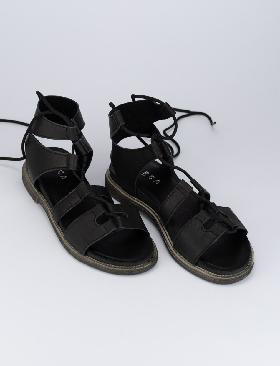 sandalo tacco 1 cm nero