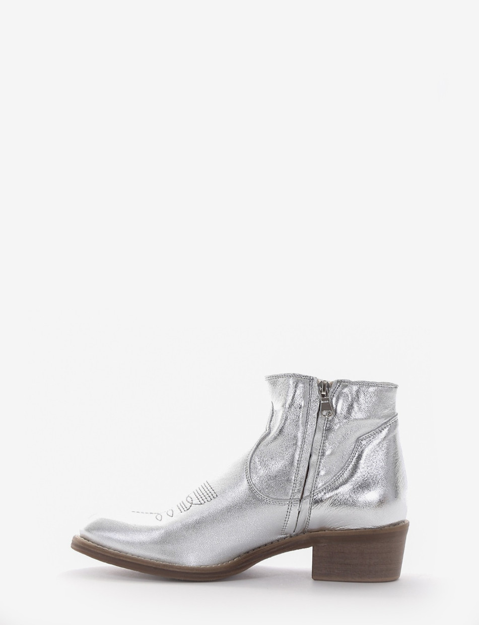 Silver boots low heel discount
