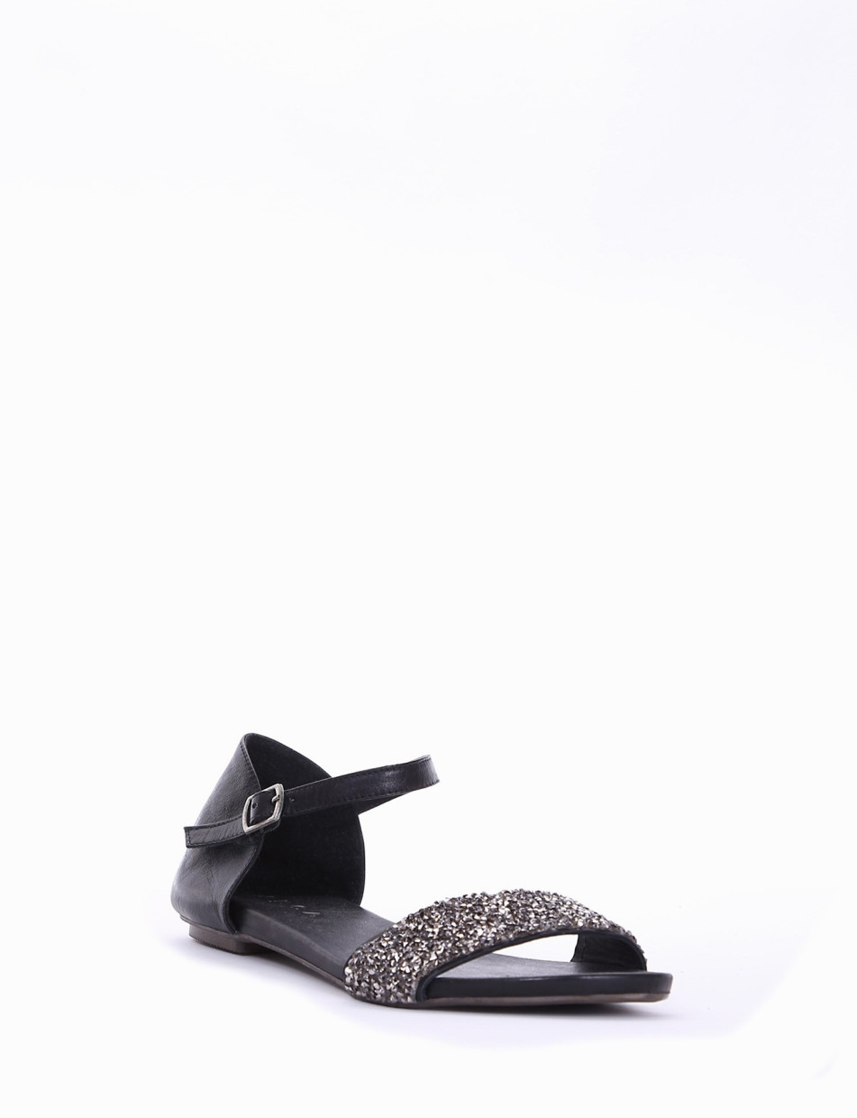 Low heel sandals heel 1 cm black leather