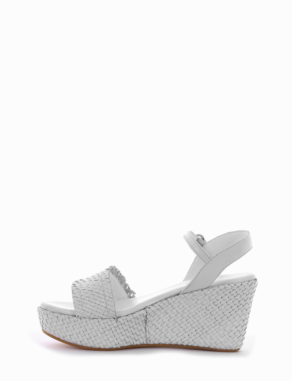 Wedge heels heel 5 cm white leather