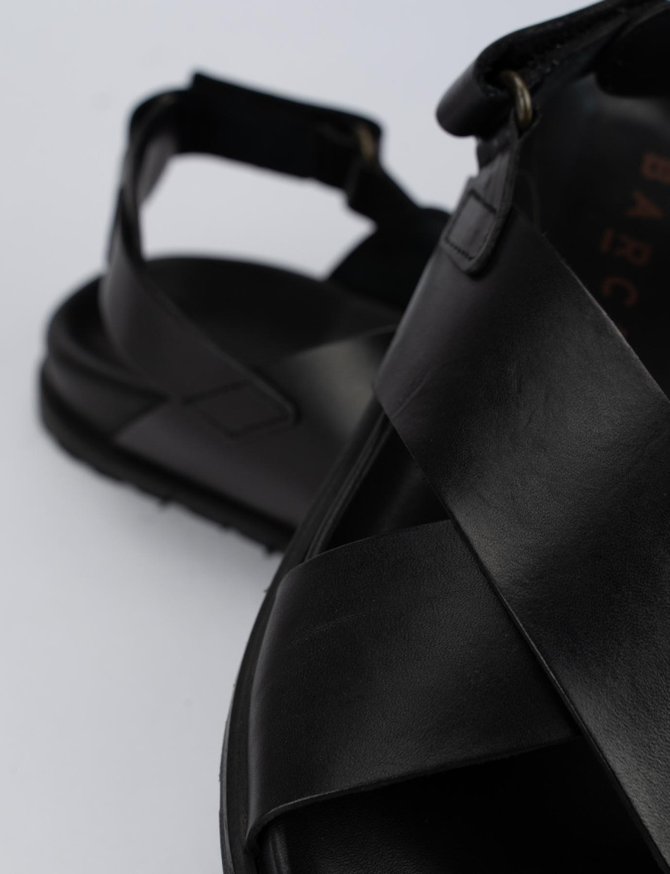 Sandals heel 1 cm black leather