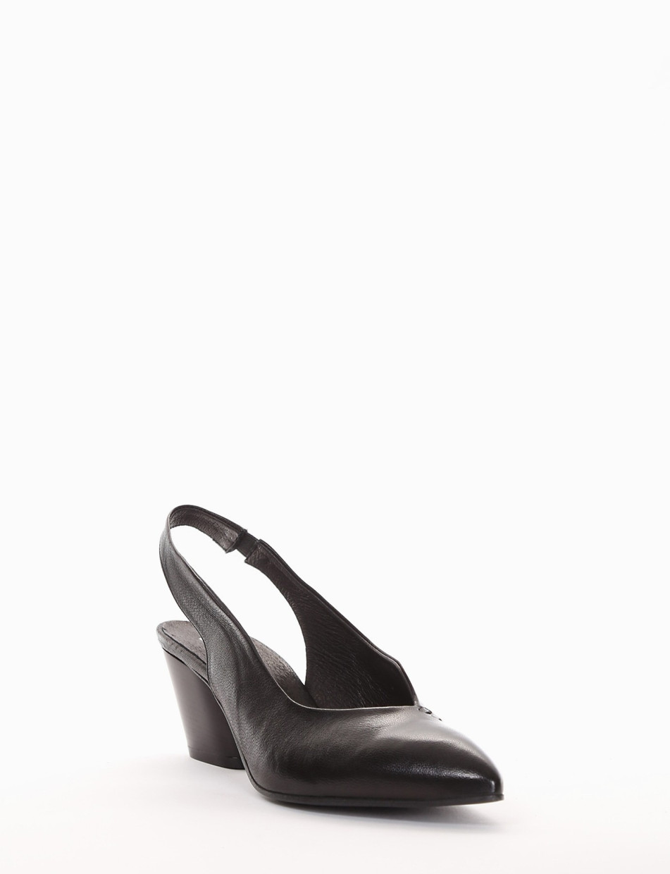 Slingback decoltè tacco 5 cm nero pelle