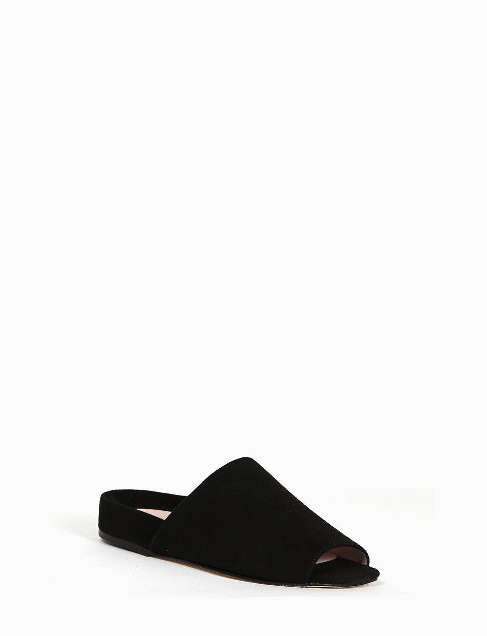 Slippers black chamois