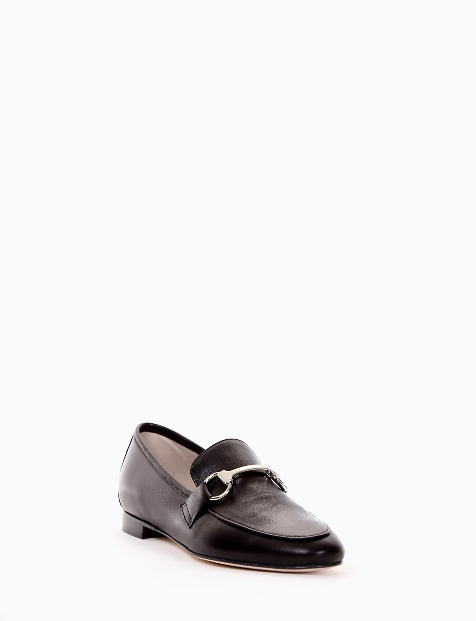 Loafers heel 1 cm black leather