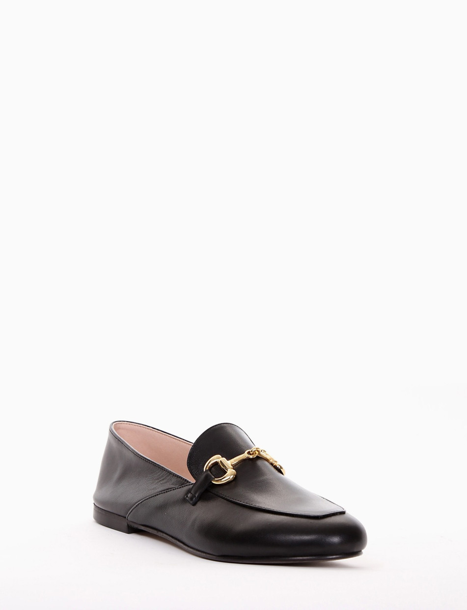 Loafers heel 1 cm black leather