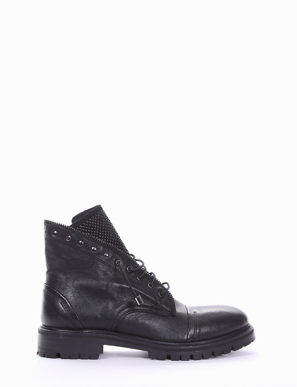 Combat boots heel 2 cm black leather