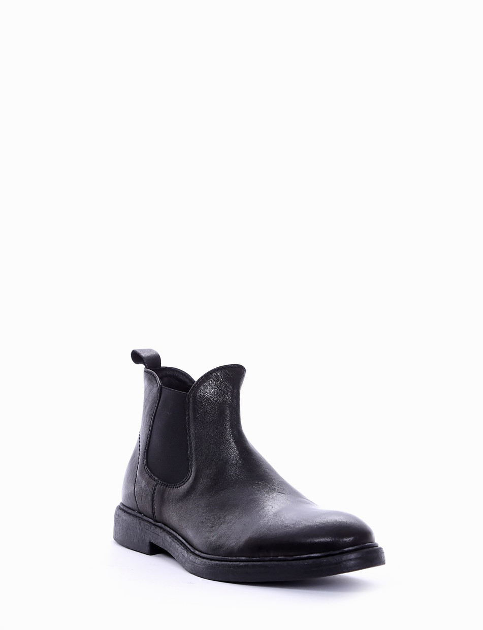 Ankle boots black leather