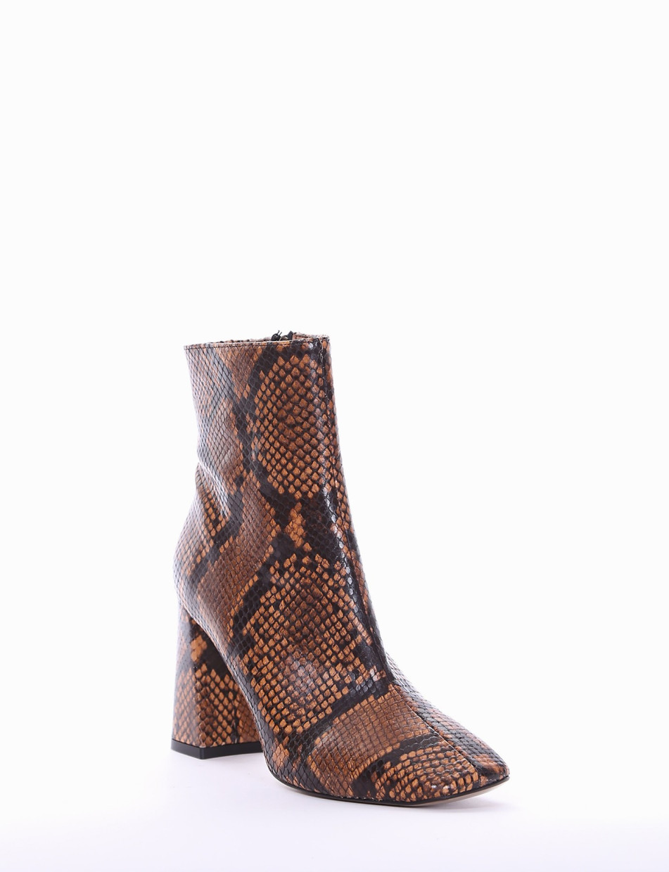 High heel ankle boots heel 9 cm brown python