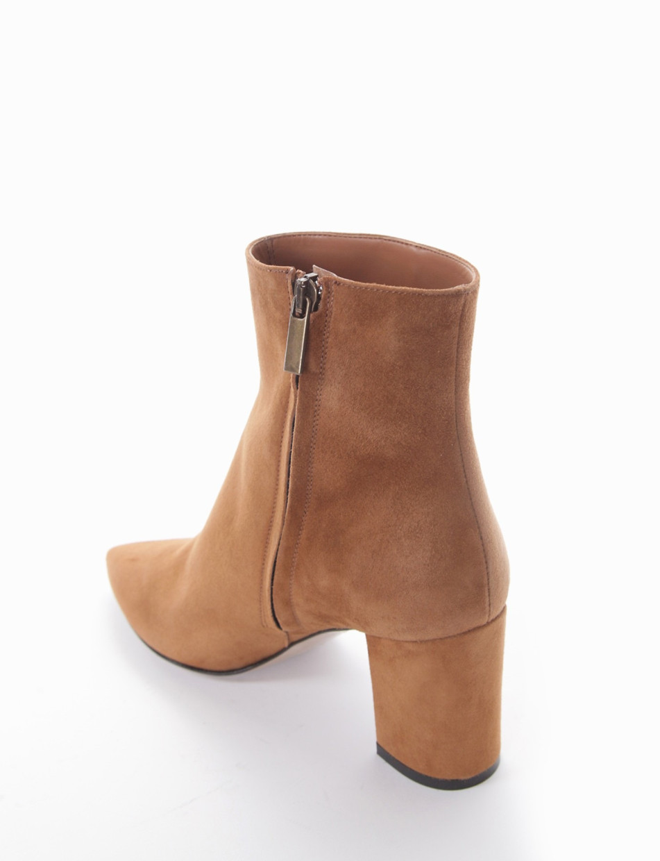 High heel ankle boots heel 8 cm brown chamois