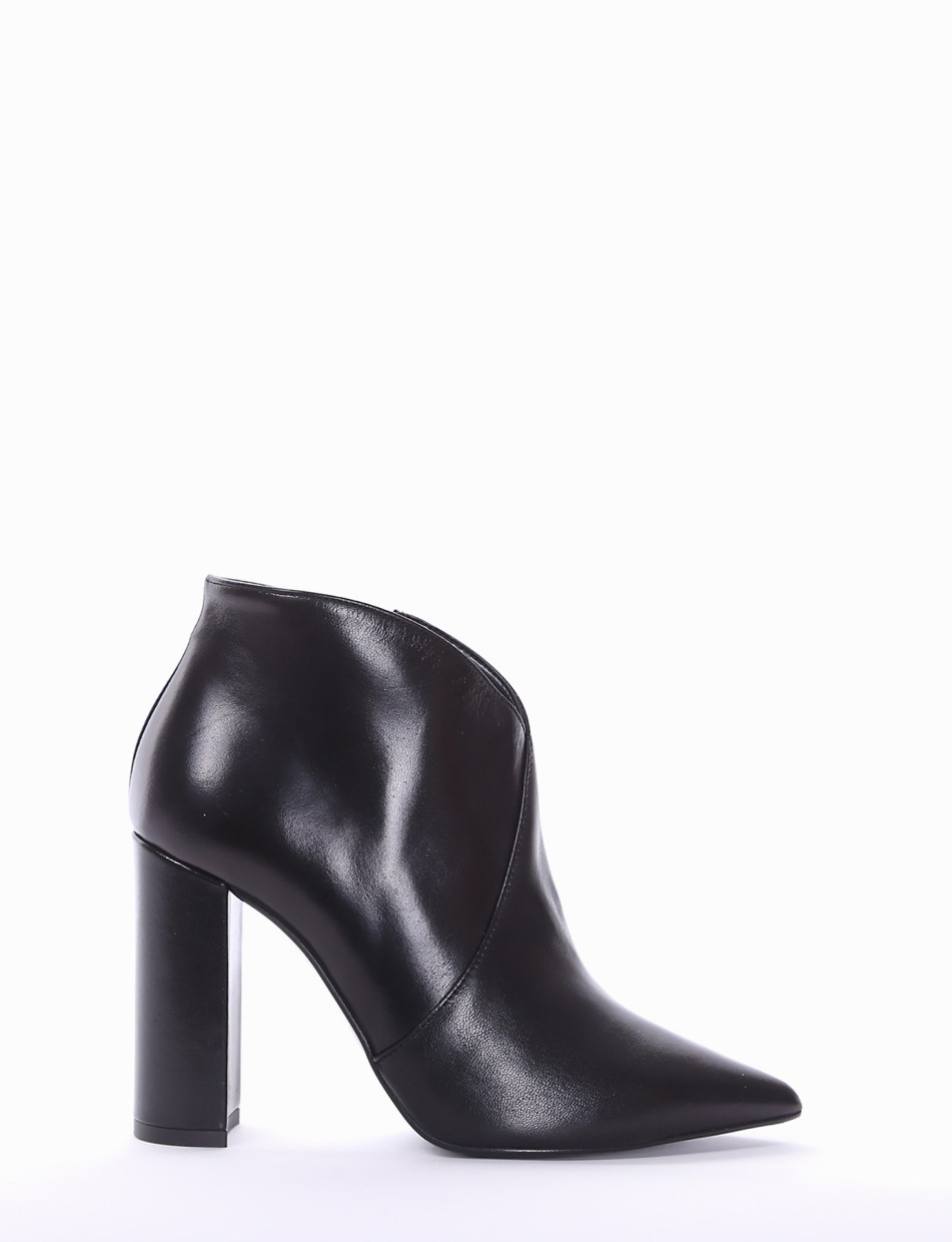 High heel ankle boots heel 10 cm black leather