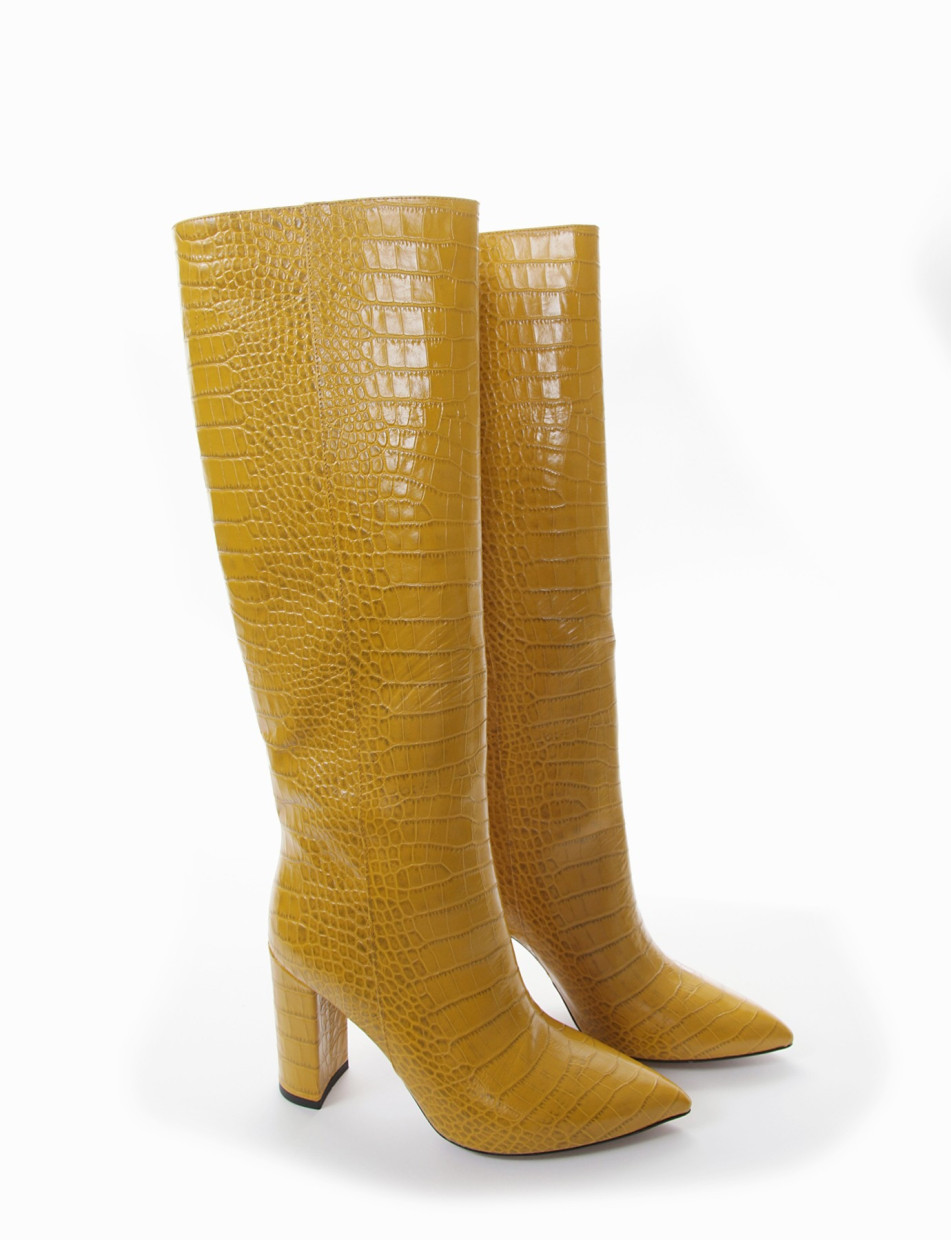High heel boots heel 10 cm yellow coconut