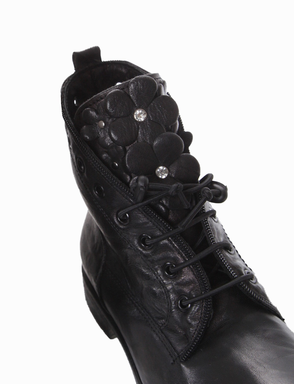 Combat boots heel 2 cm black leather