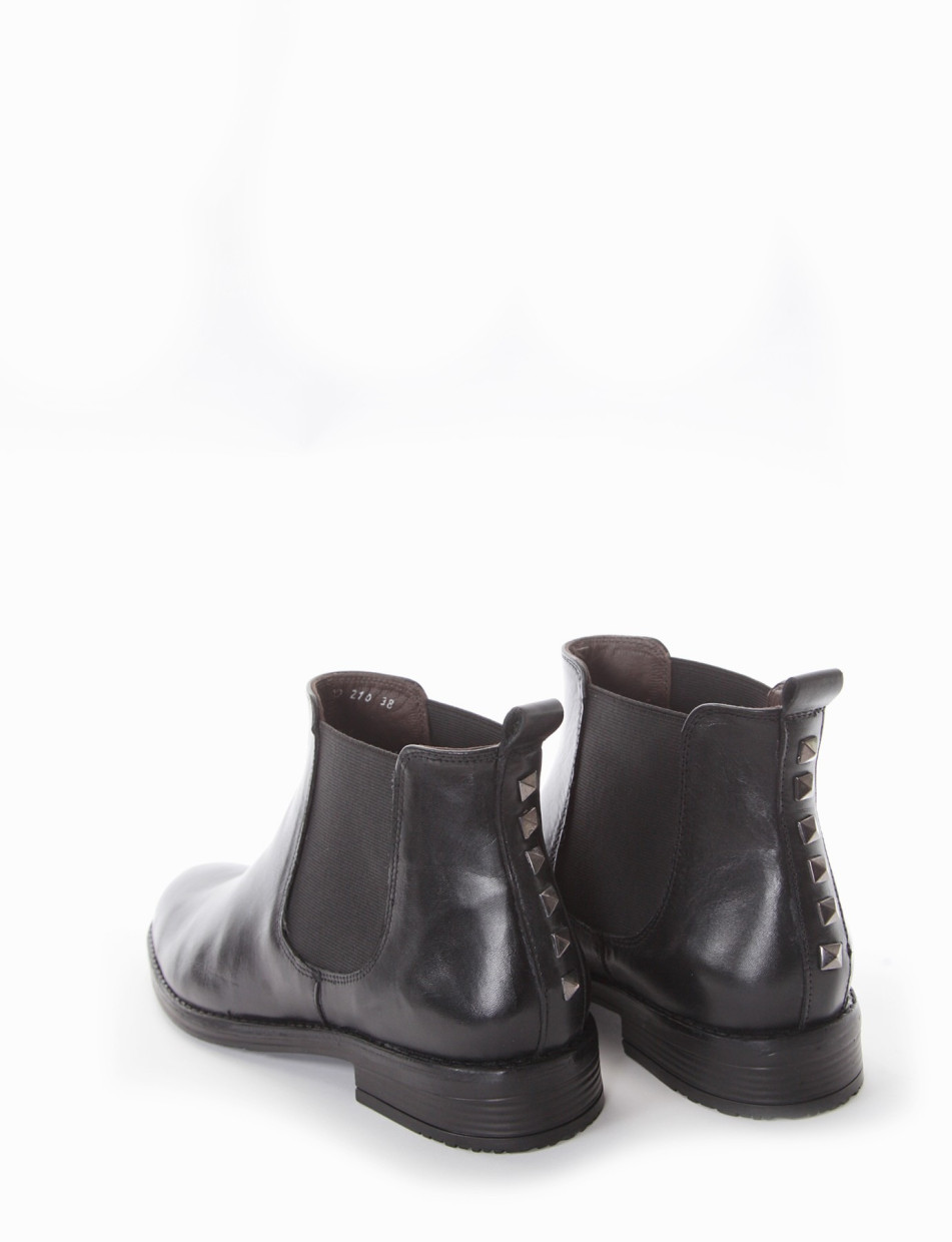 Low heel ankle boots heel 2 cm black leather