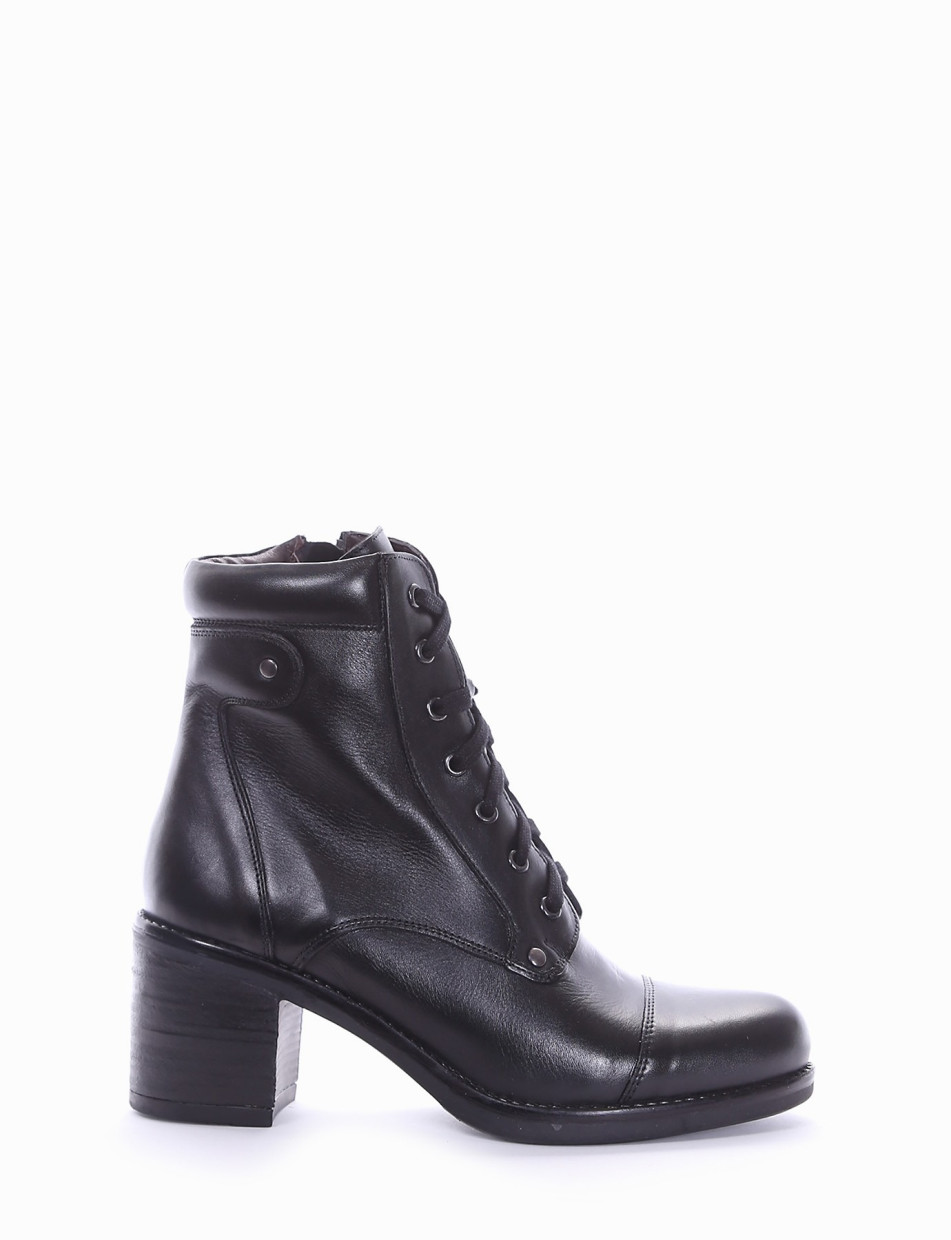 Combat boots heel 5 cm black leather