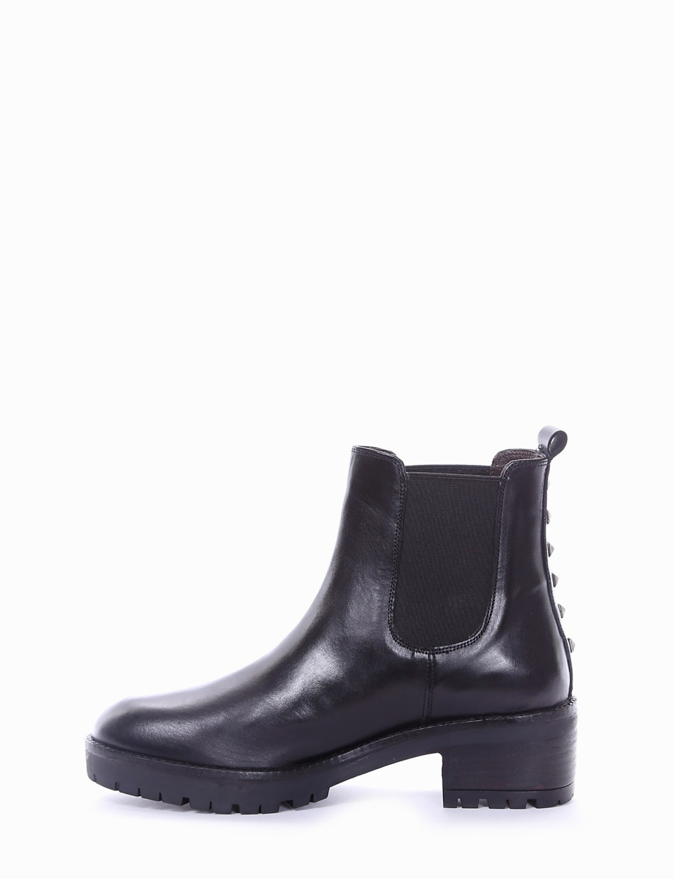 High heel ankle boots heel 5 cm black leather