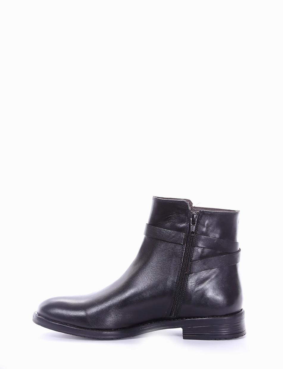 Low heel ankle boots heel 2 cm black leather