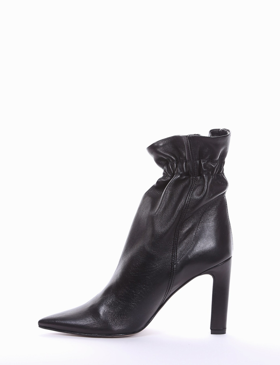 High heel ankle boots heel 10 cm black leather