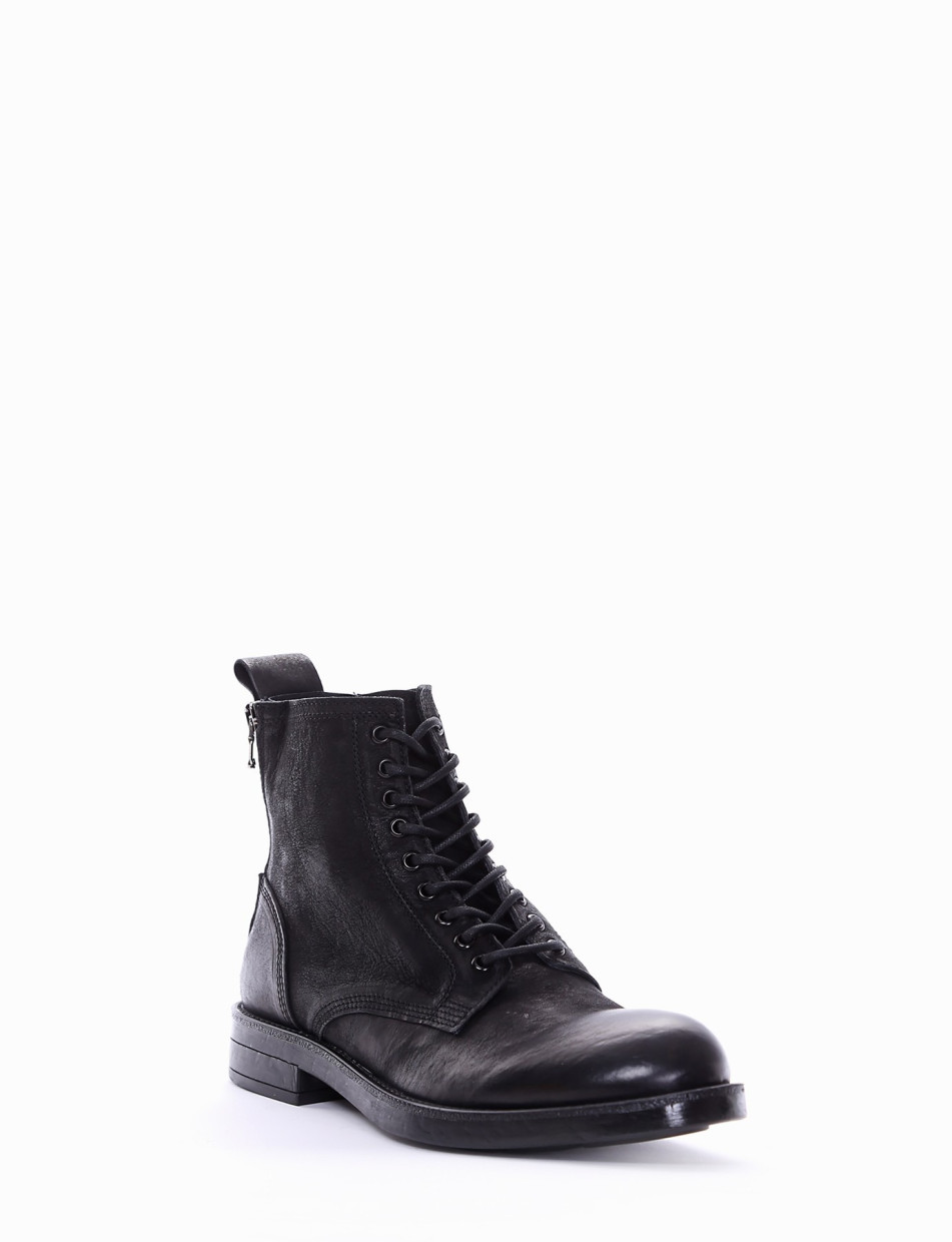 Combat boots heel 2 cm black leather