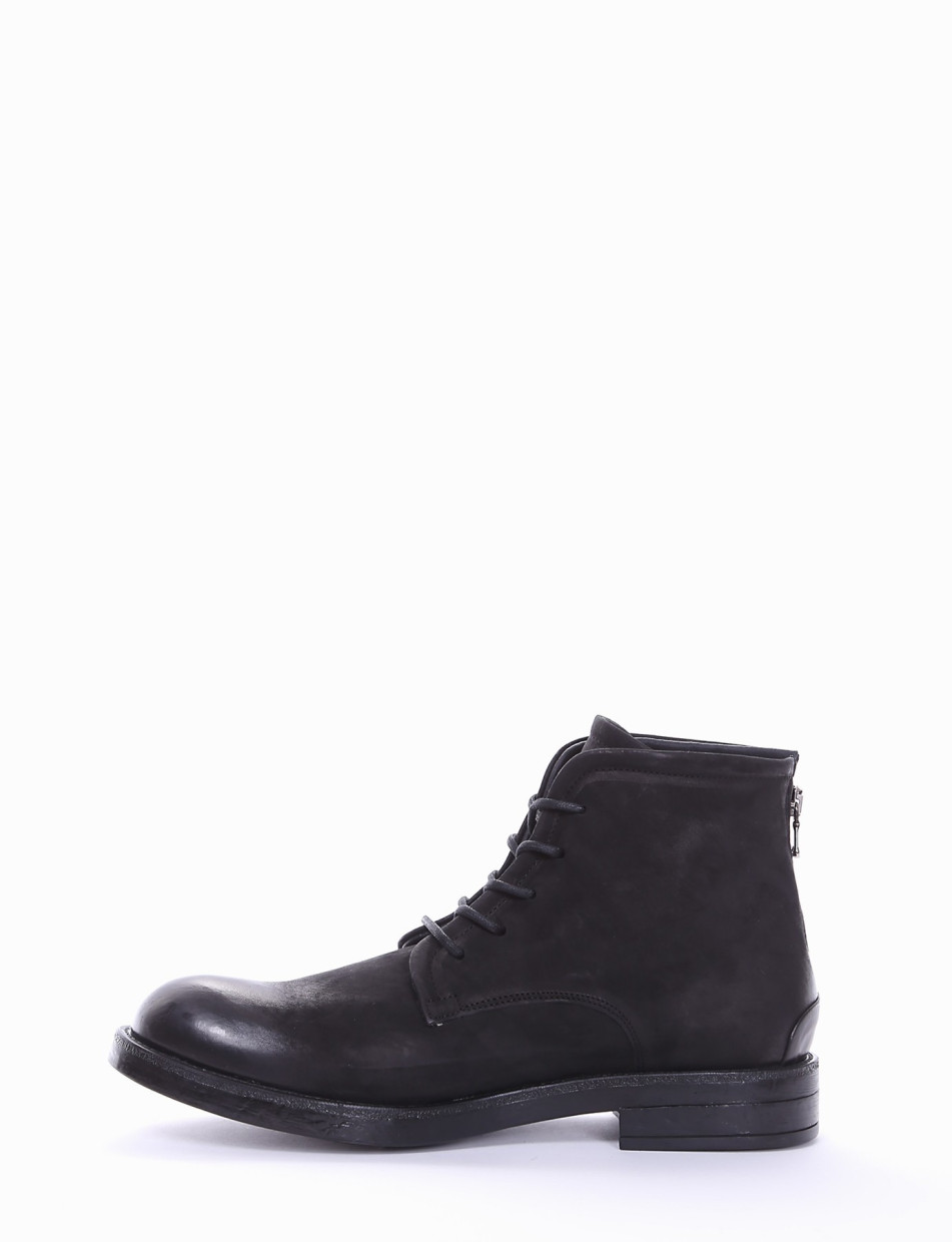 Combat boots heel 2 cm black leather