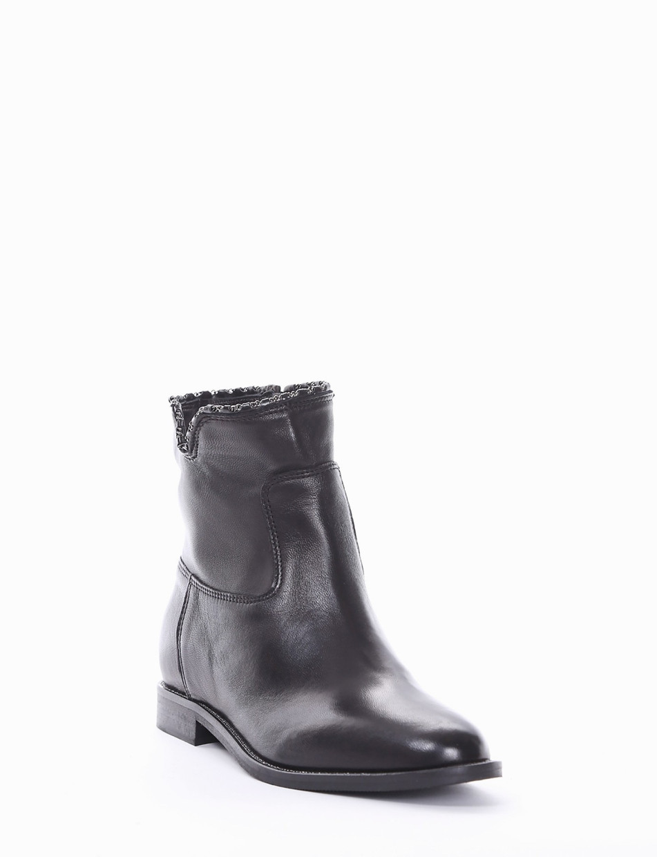 Low heel ankle boots heel 2 cm black leather