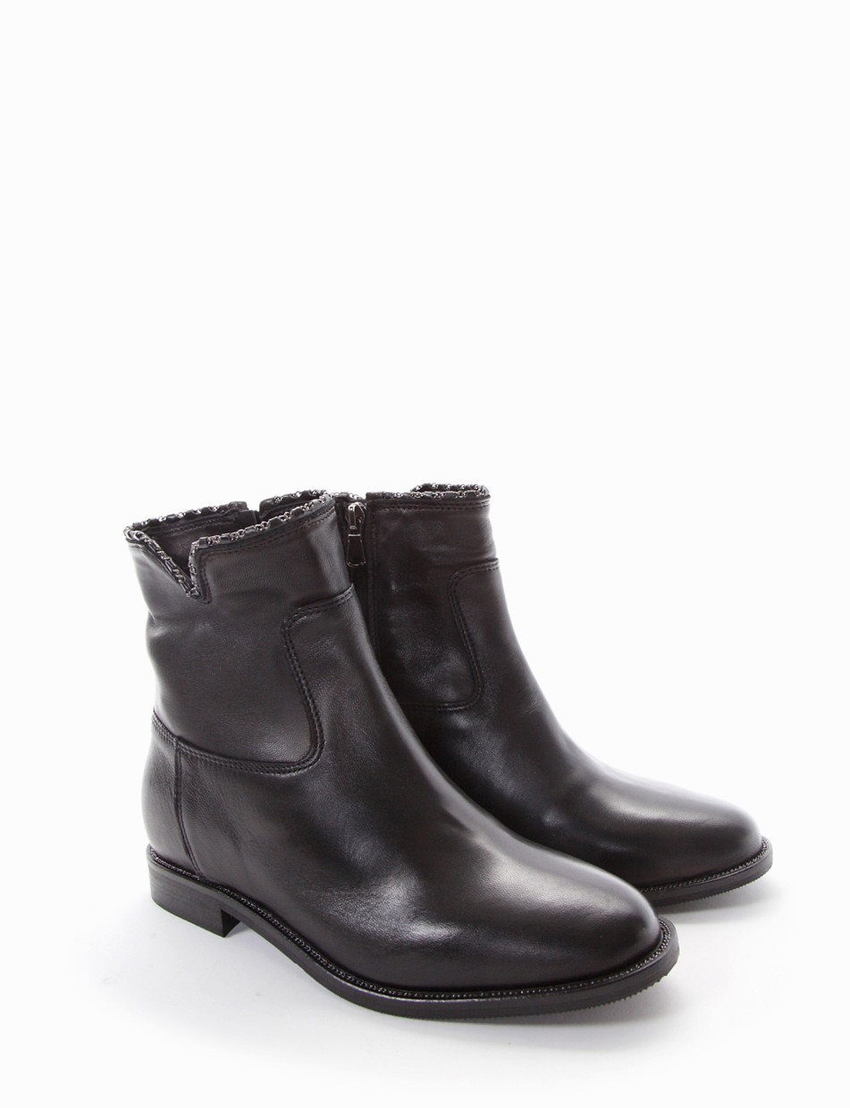 Low heel ankle boots heel 2 cm black leather