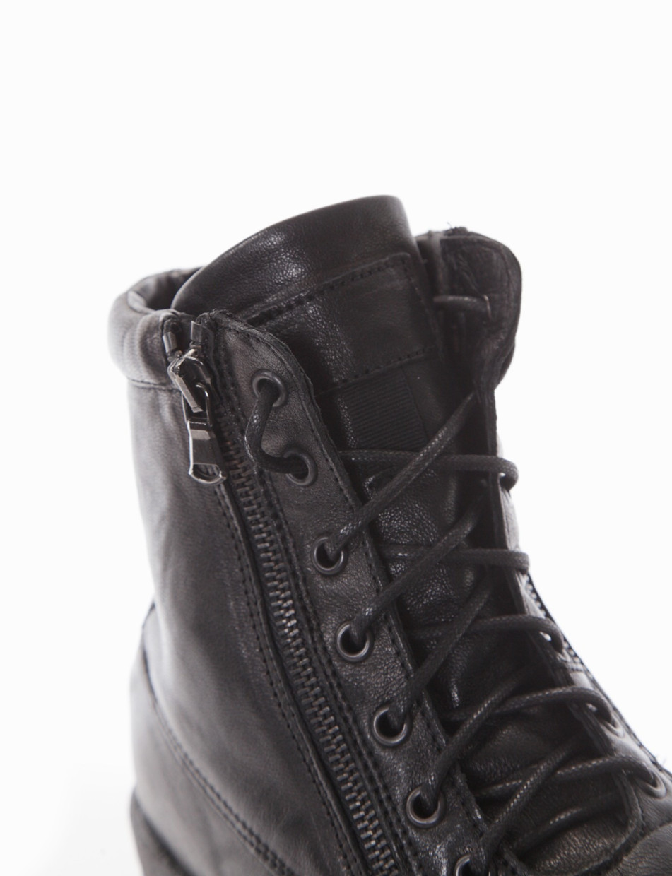 Combat boots heel 2 cm black leather