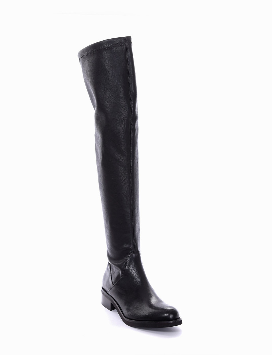 Low heel boots heel 2 cm black leather