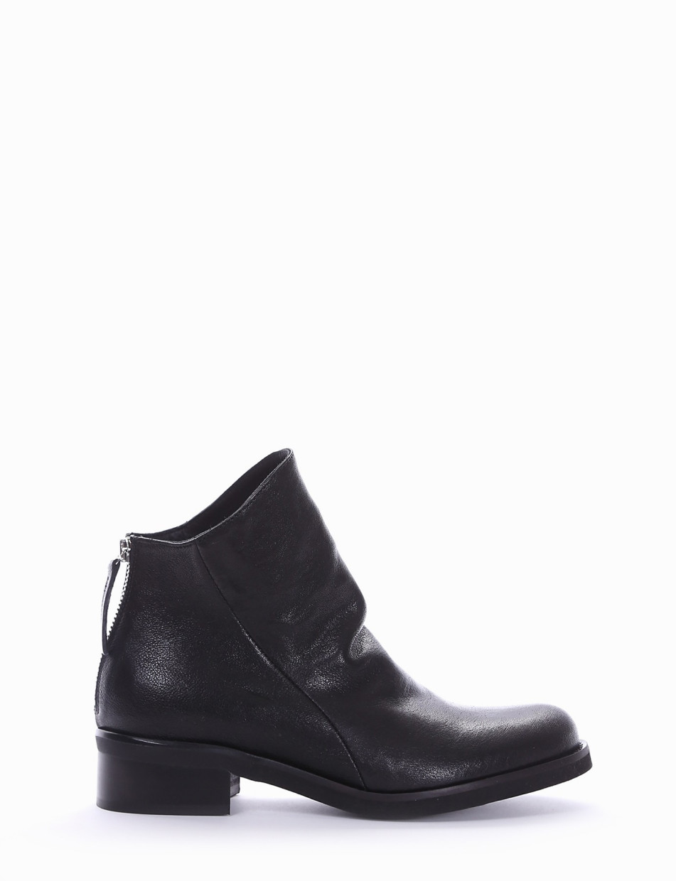 Low heel ankle boots heel 2 cm black leather