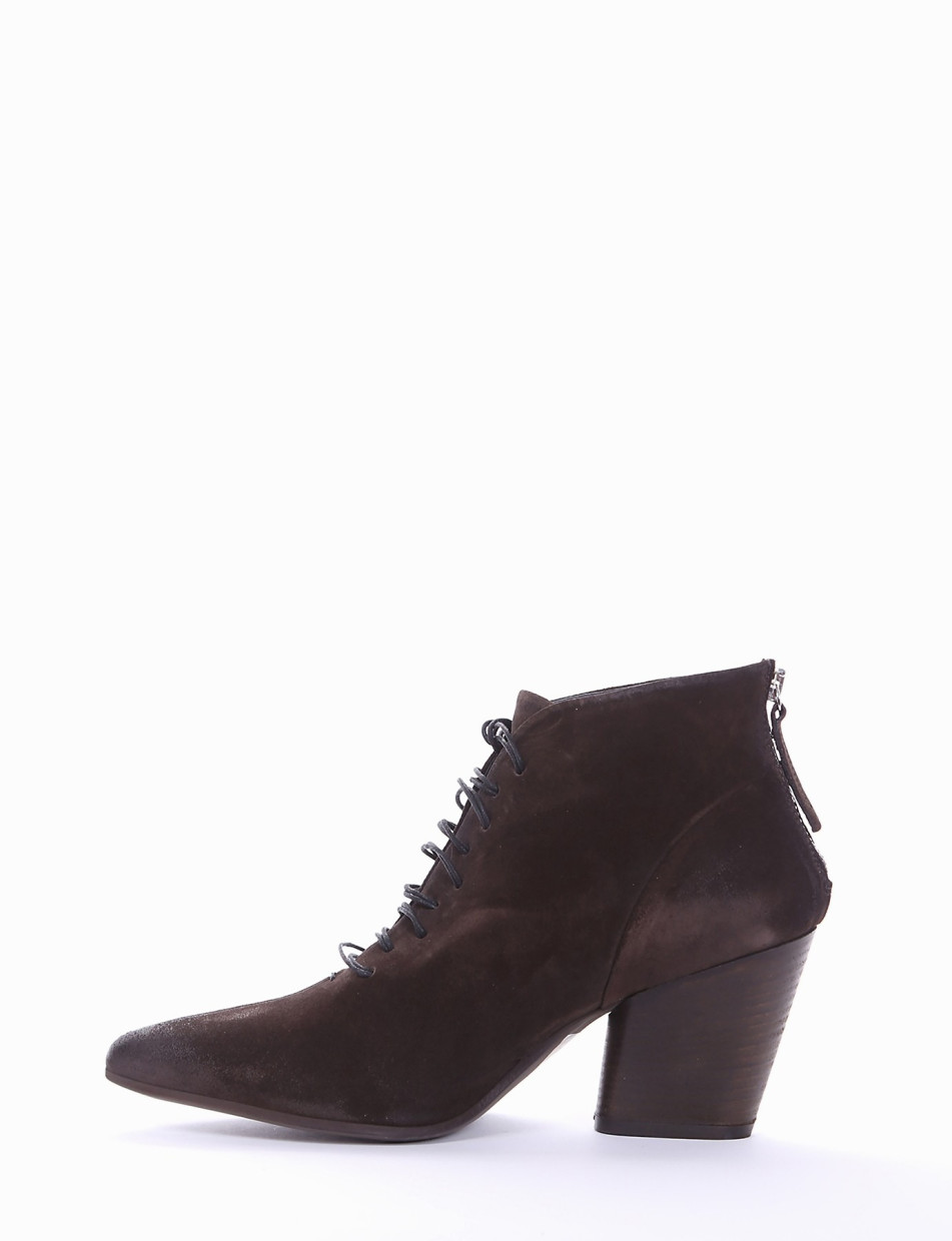 High heel ankle boots heel 7 cm dark brown chamois