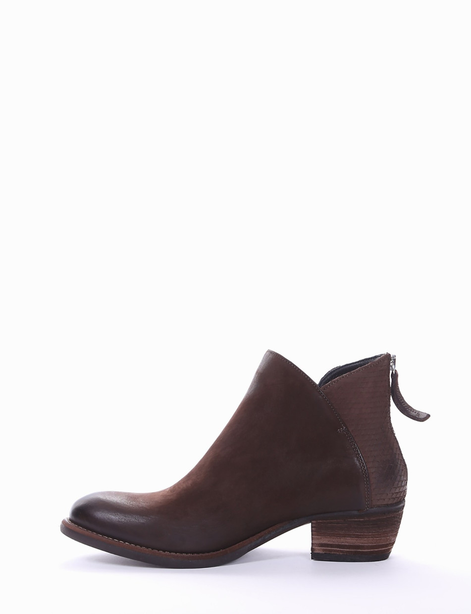 Low heel ankle boots heel 3 cm dark brown