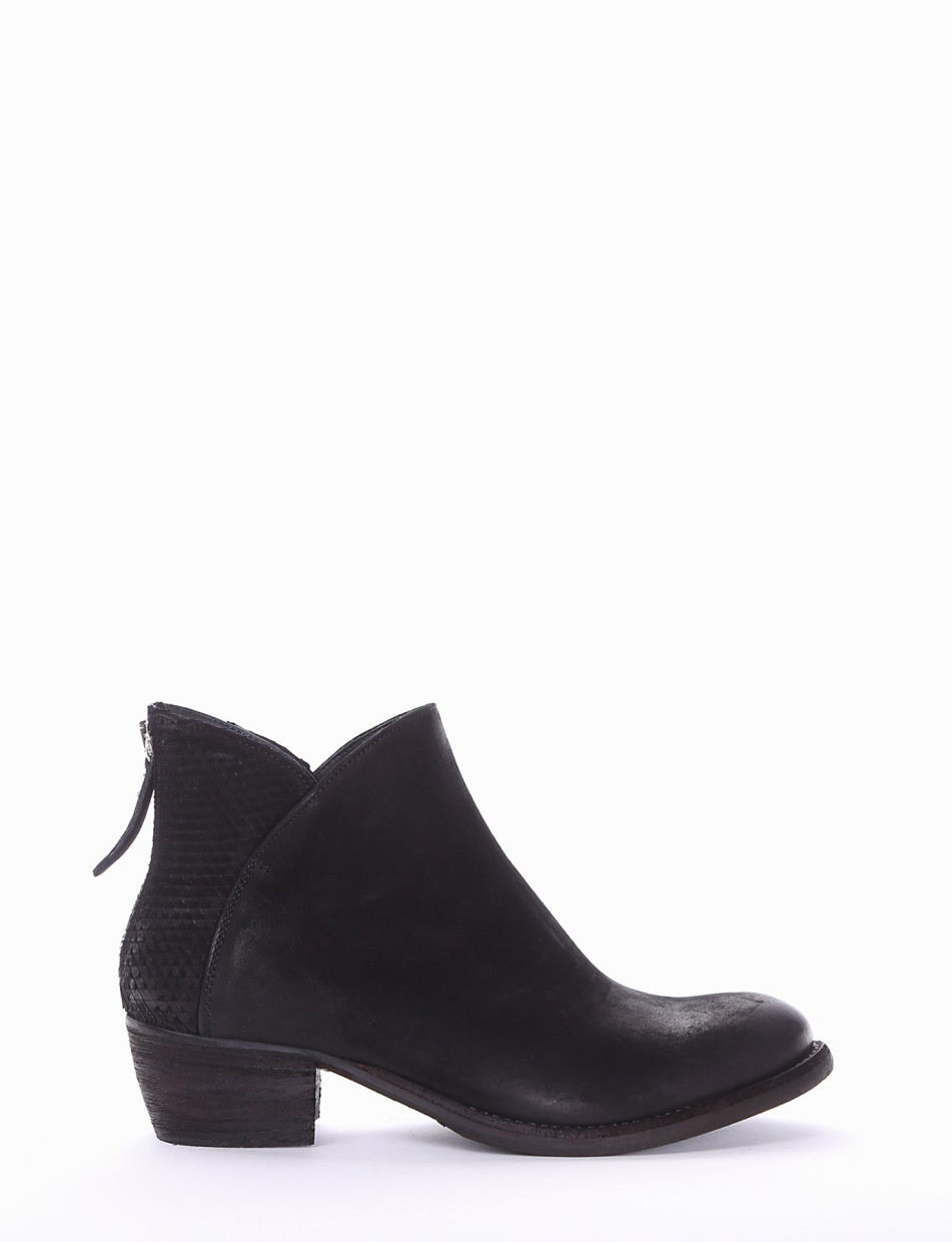 Low heel ankle boots heel 3 cm black leather