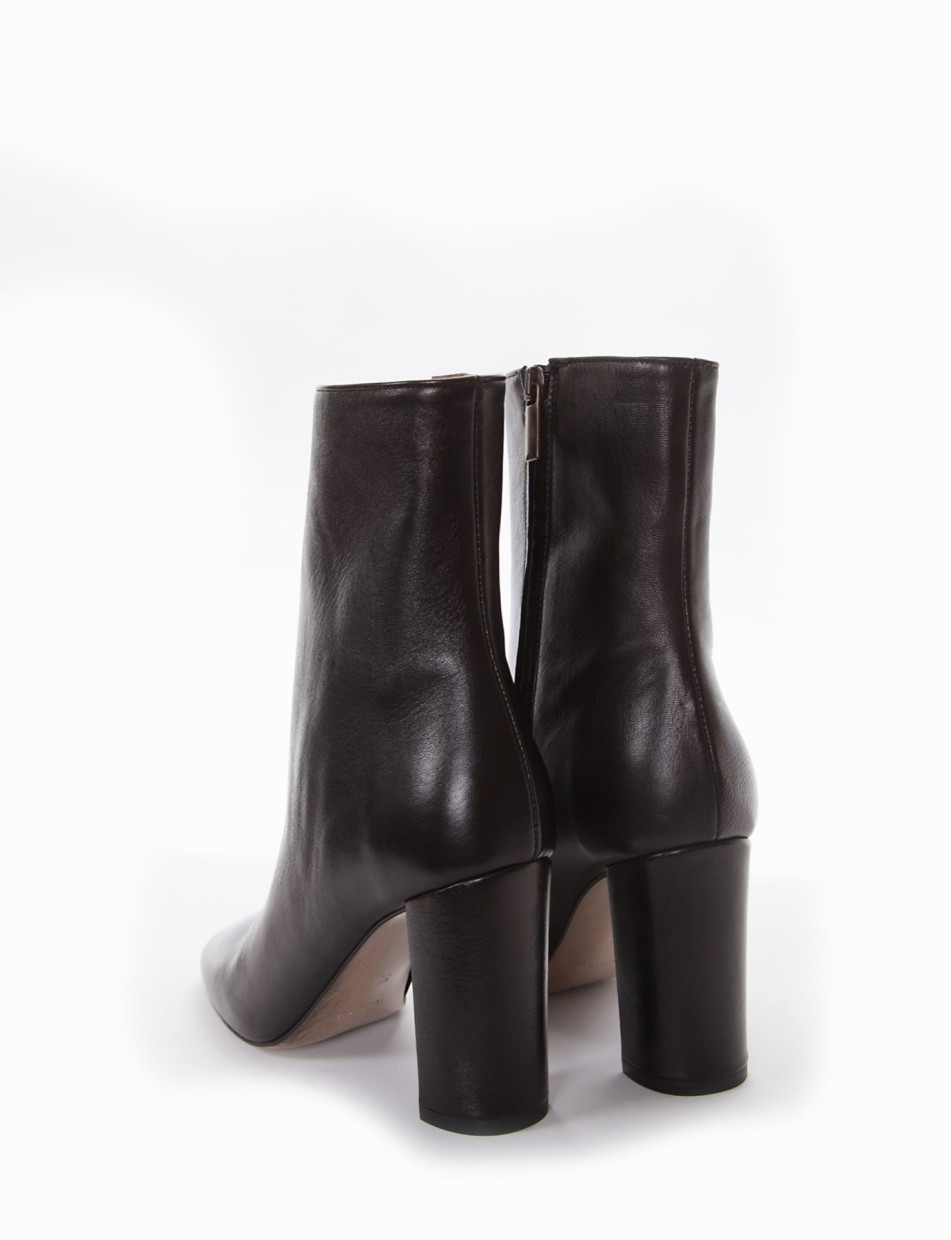 High heel ankle boots heel 9 cm black leather